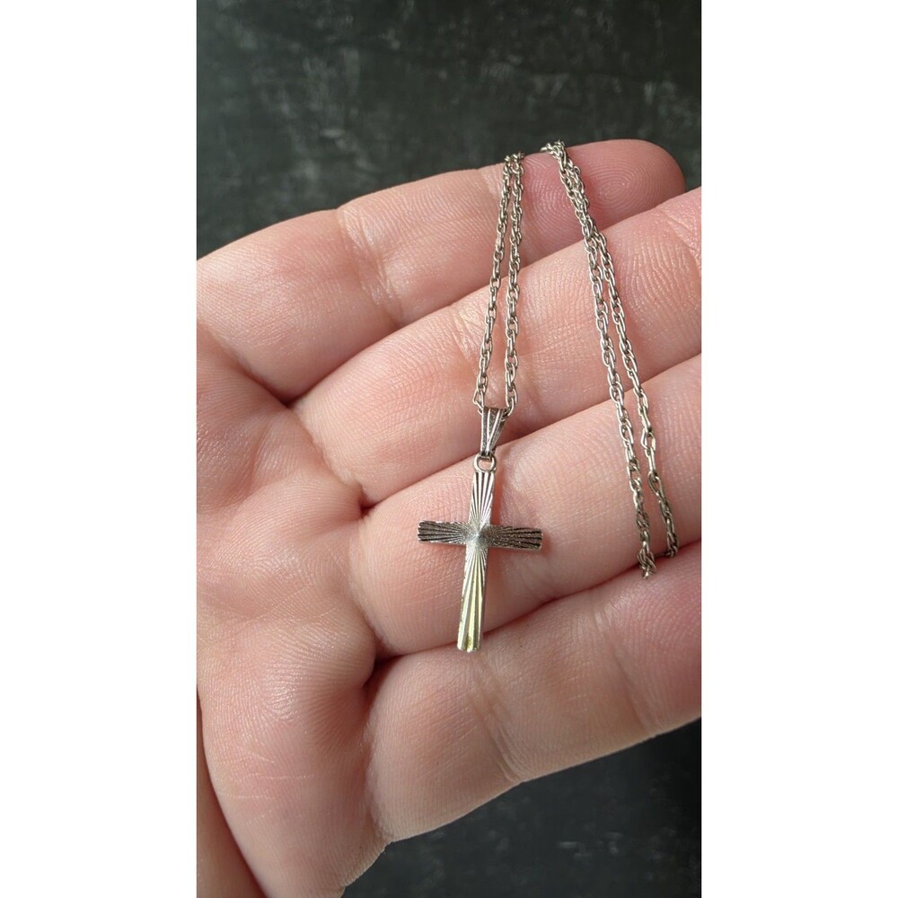 Beau 925 Sterling Silver Cross Pendant Necklace Vintage READ Description
